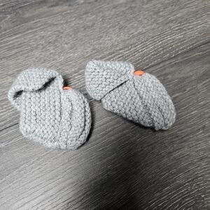 Baby gray crochet booties